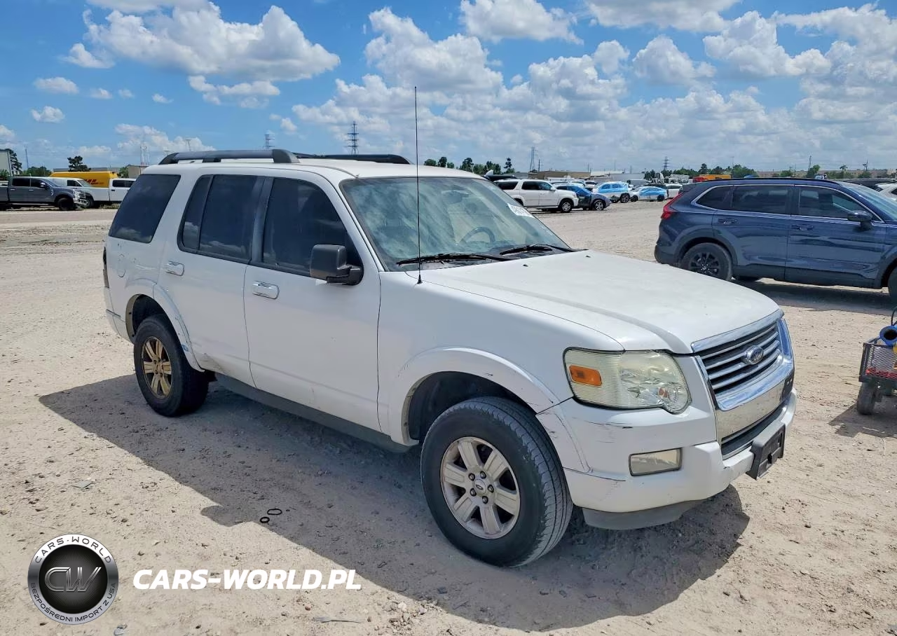 2010 Ford Explorer VIN:1FMEU6DE1AUA24171 - 4