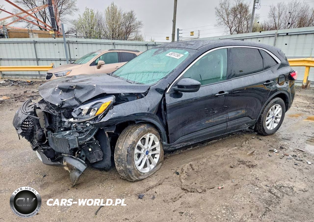 2021 Ford Escape Se