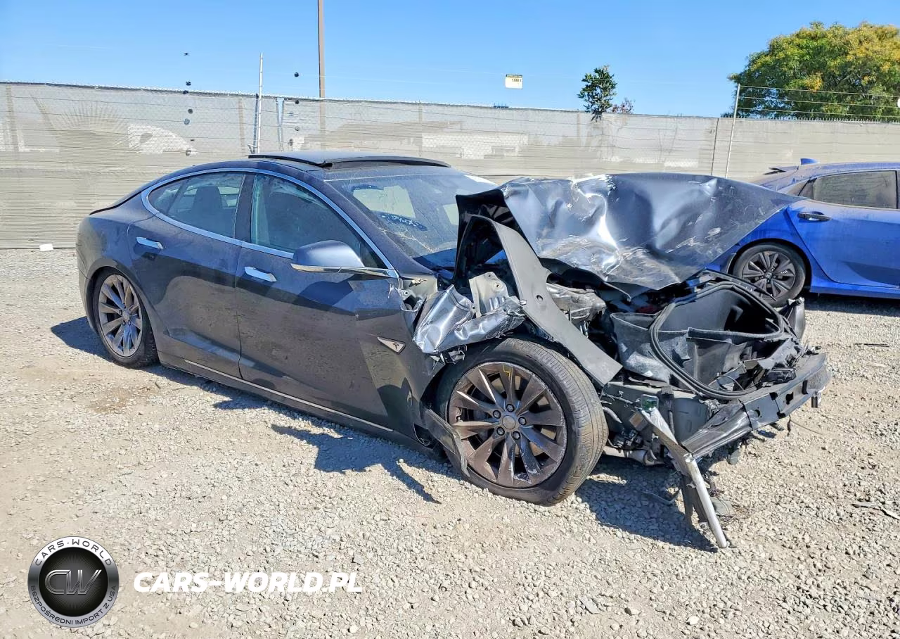 2016 Tesla Model S VIN:5YJSA1E21GF155819 - 4