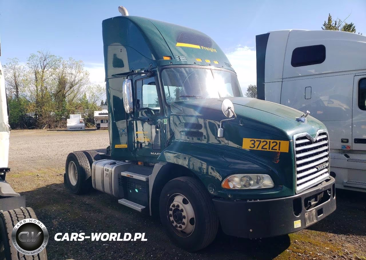 2018 Mack Cxu612 Semi Truck – zdjęcie 1 z 10
