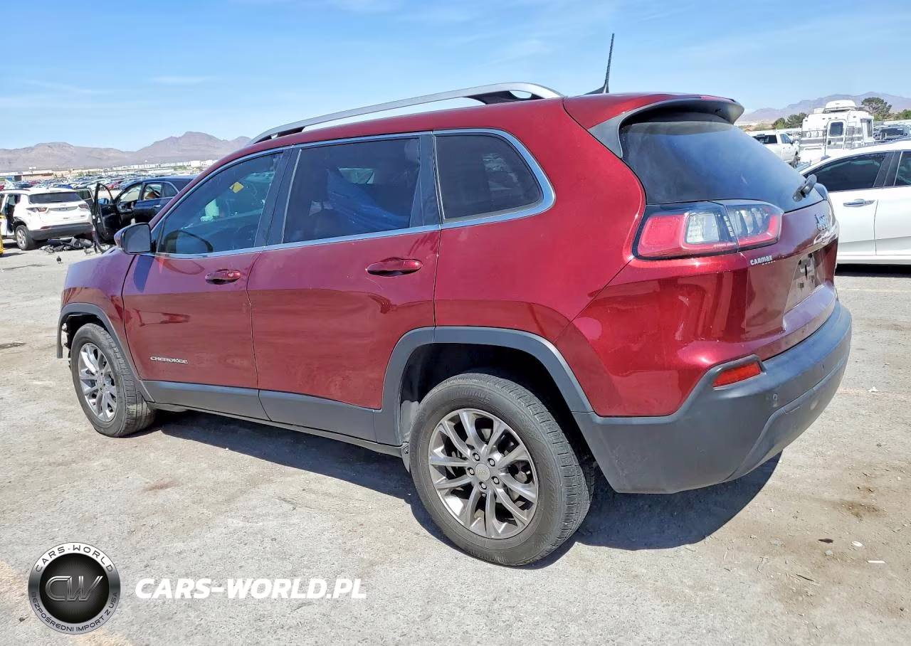 2019 Jeep Cherokee Latitude Plus VIN:1C4PJLLB7KD486196 - 2