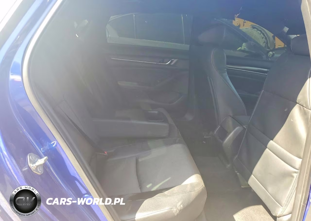 2018 Honda Accord Sport VIN:1HGCV1F33JA253932 - 10