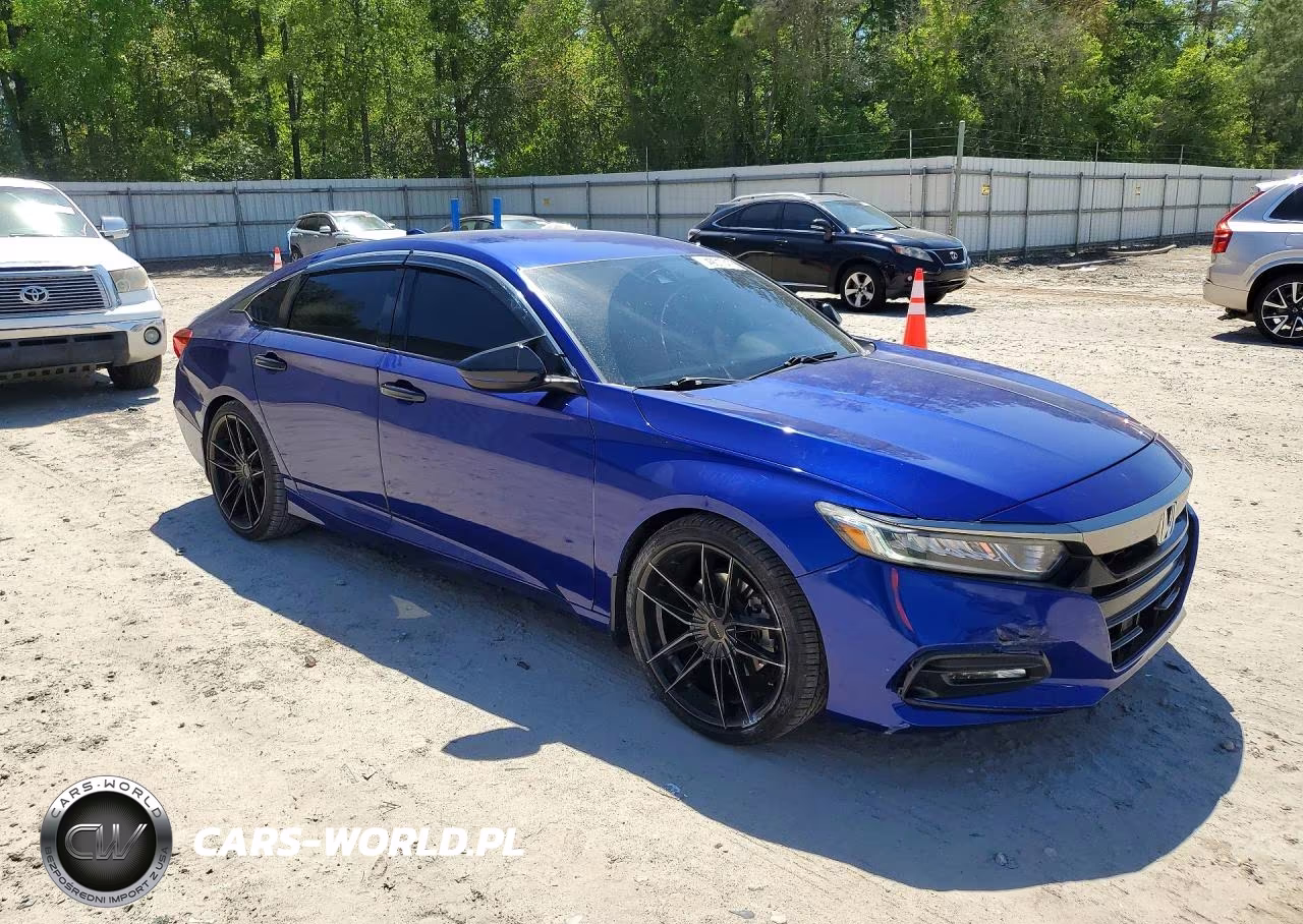 2018 Honda Accord Sport VIN:1HGCV1F33JA253932 - 4
