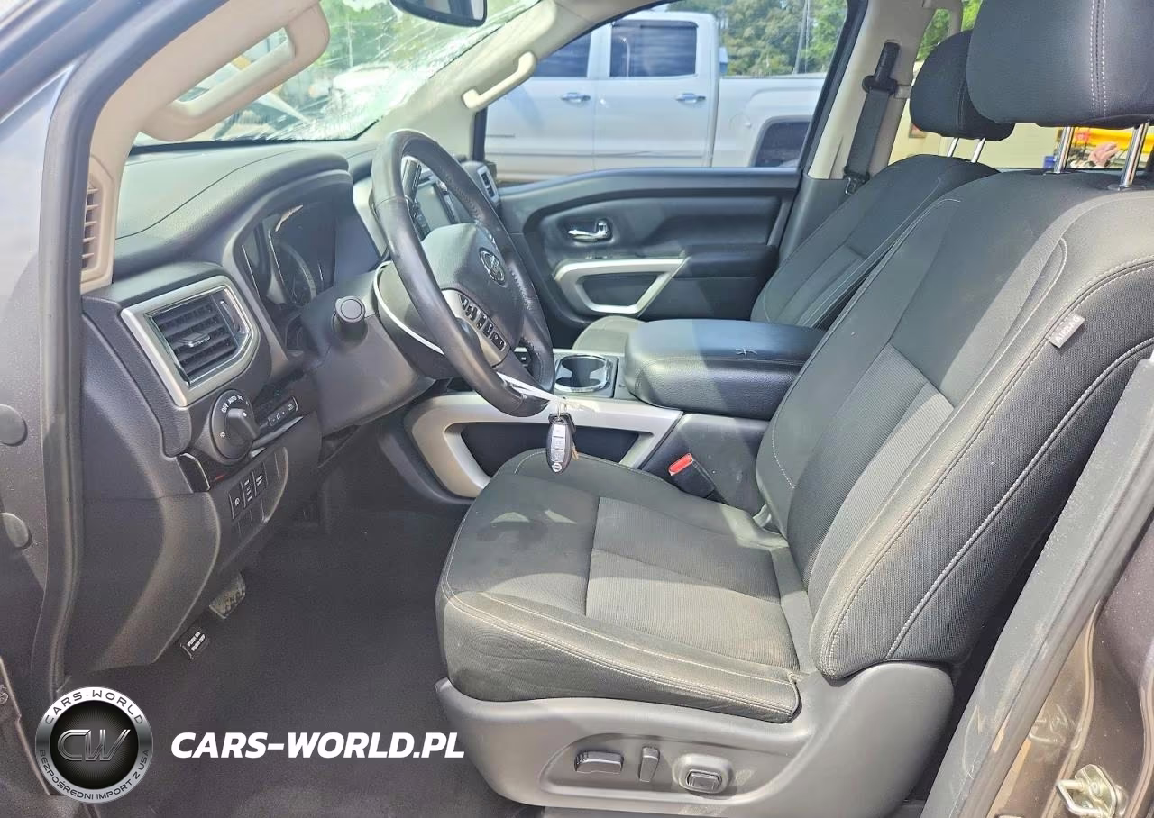 2017 Nissan Titan S VIN:1N6AA1E60HN570869 - 7
