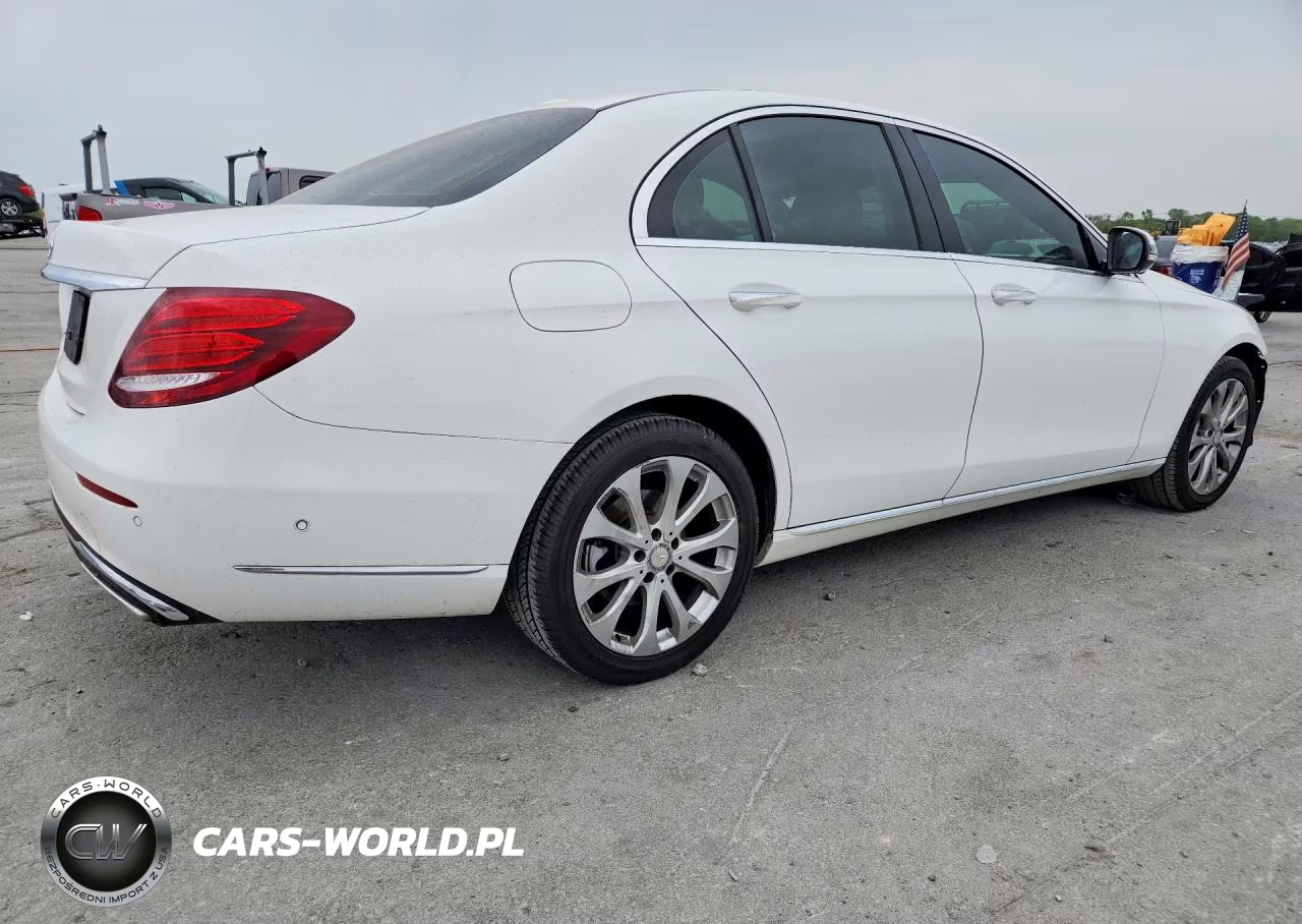 2017 Mercedes-Benz E 300 VIN:WDDZF4JBXHA219301 - 3