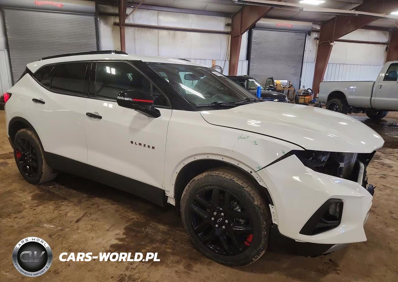 2022 Chevrolet Blazer 2Lt VIN:3GNKBHR42NS122504 - 4