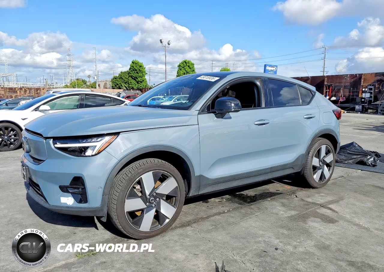 2023 Volvo C40 Recharge Plus