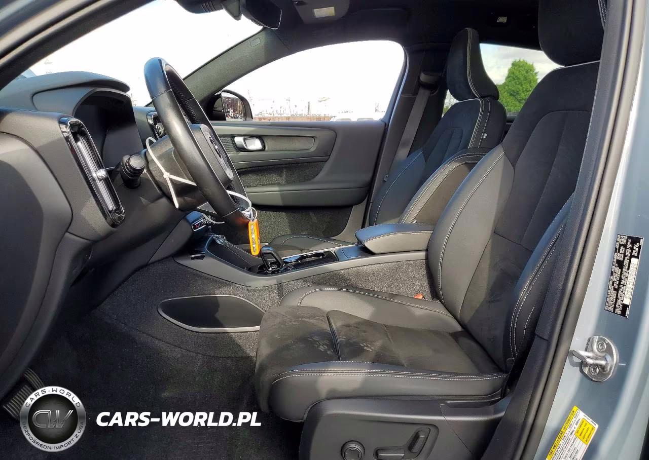 2023 Volvo C40 Recharge Plus VIN:YV4ED3GL3P2059941 - 7
