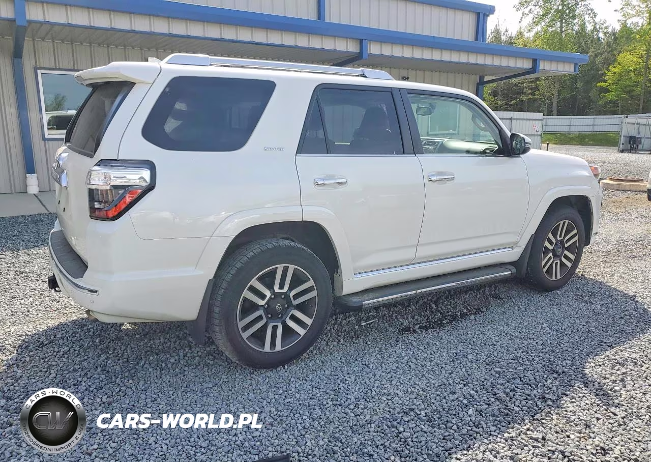2018 Toyota 4Runner Limited VIN:JTEBU5JR0J5607328 - 3