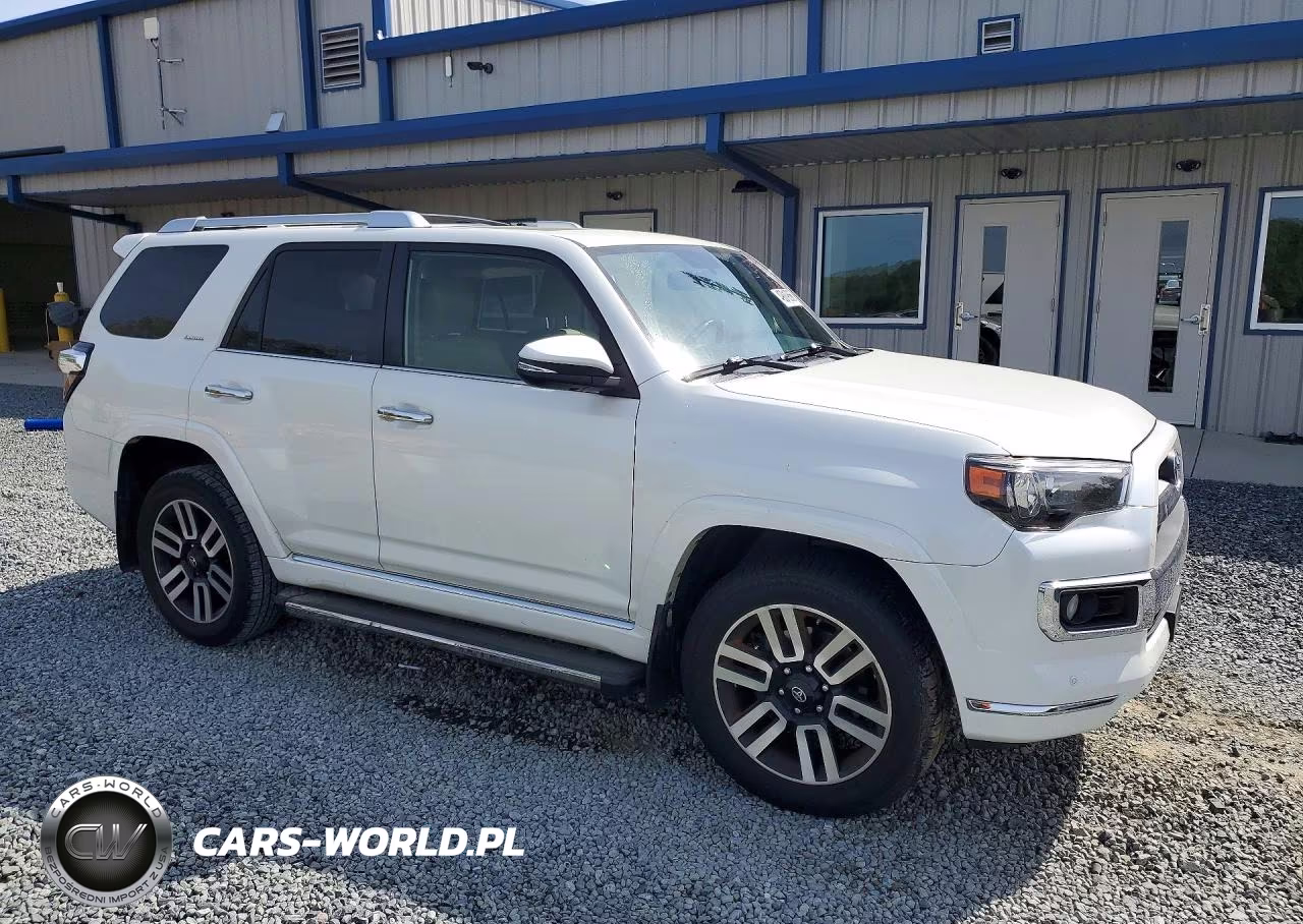 2018 Toyota 4Runner Limited VIN:JTEBU5JR0J5607328 - 4