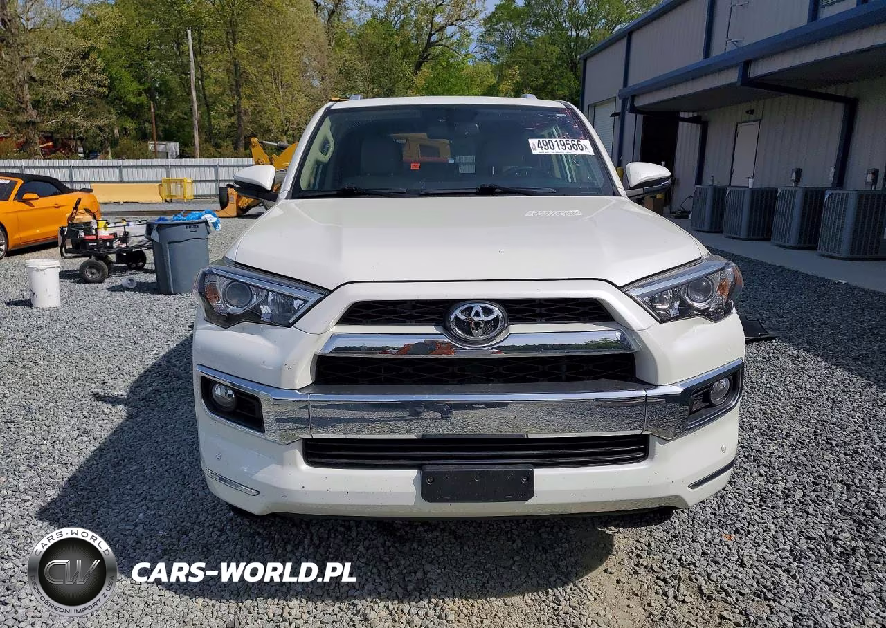 2018 Toyota 4Runner Limited VIN:JTEBU5JR0J5607328 - 5