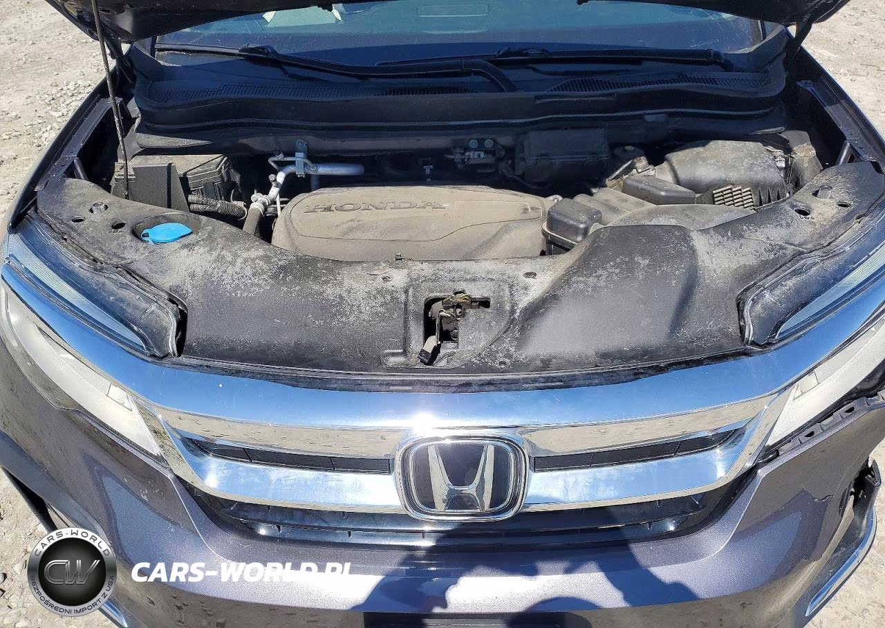 2019 Honda Pilot Touring VIN:5FNYF6H66KB010775 - 12