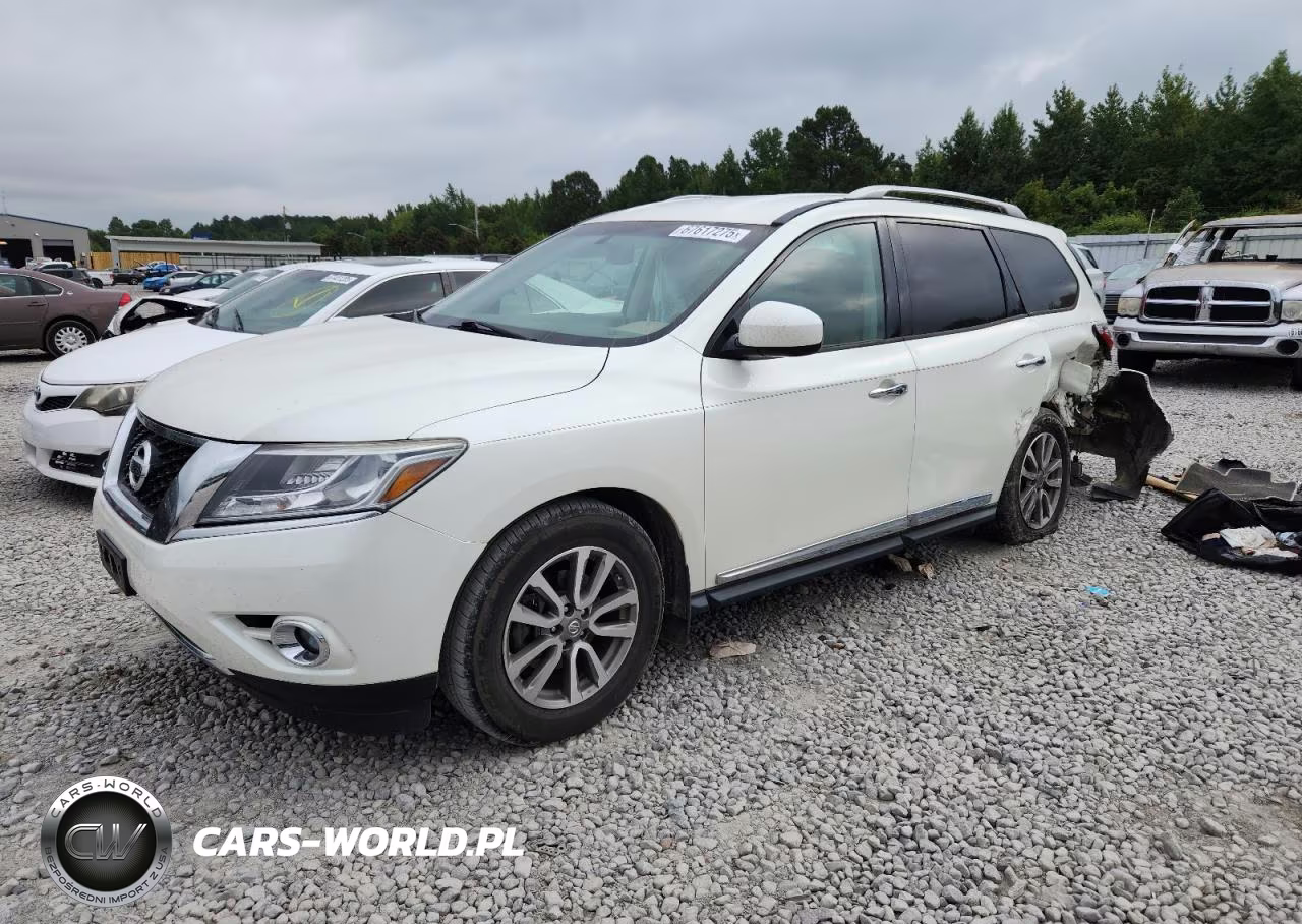 2015 Nissan Pathfinder S