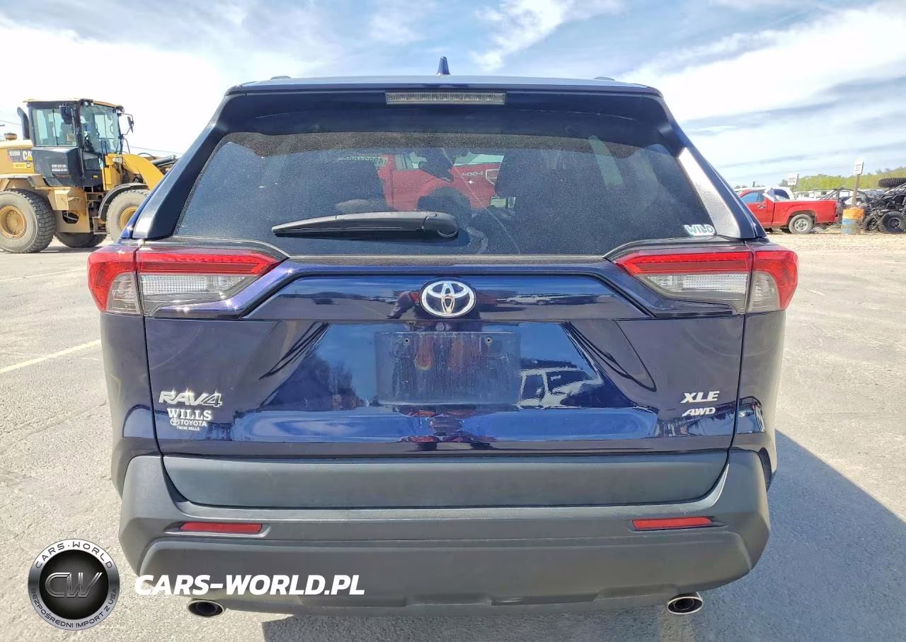 2021 Toyota Rav4 Xle VIN:2T3P1RFV9MW204753 - 6