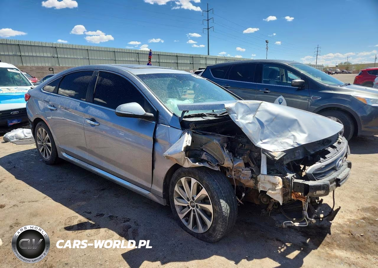 2017 Hyundai Sonata Sport VIN:5NPE34AF9HH576448 - 4