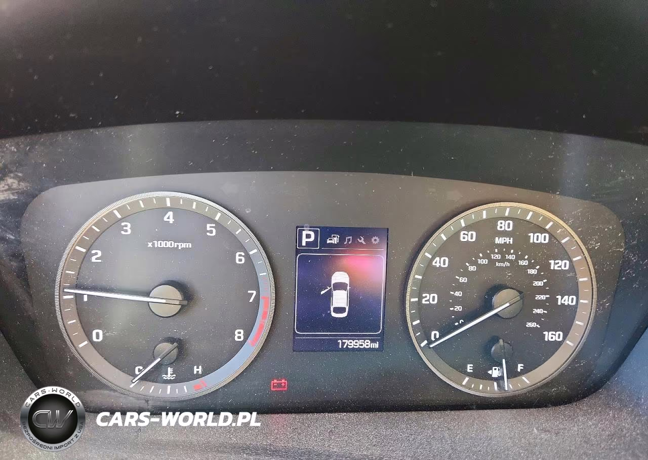 2017 Hyundai Sonata Sport VIN:5NPE34AF9HH576448 - 9