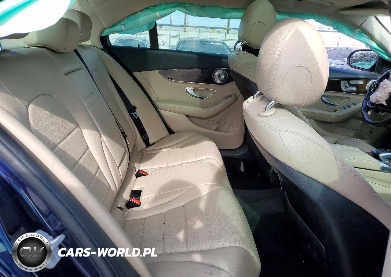 2015 Mercedes-Benz C 300 4Matic VIN:55SWF4KBXFU022319 - 10