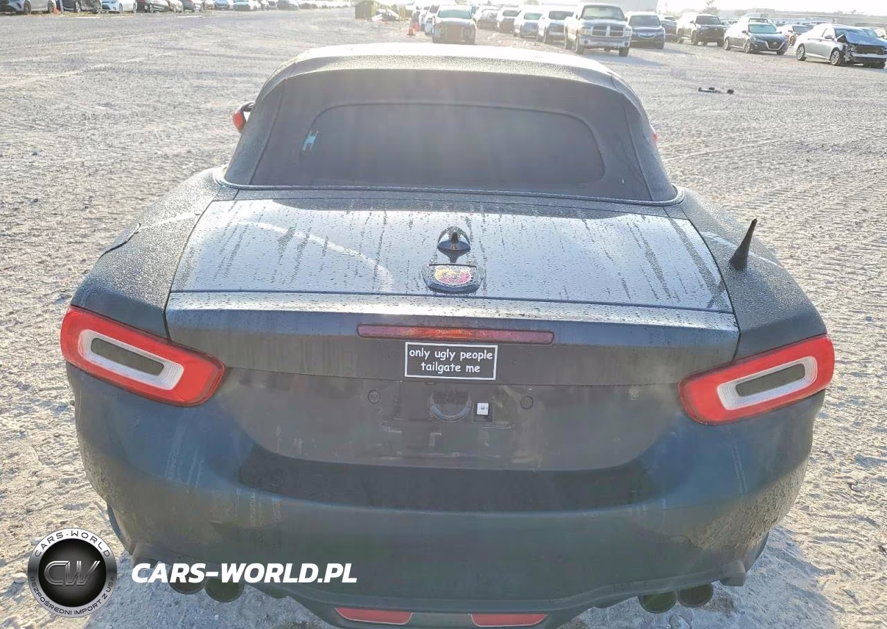 2019 Fiat 124 Spider Classica VIN:JC1NFAEK5K0141361 - 10