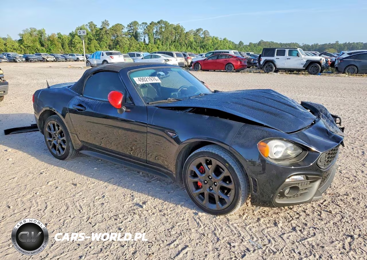 2019 Fiat 124 Spider Classica VIN:JC1NFAEK5K0141361 - 4