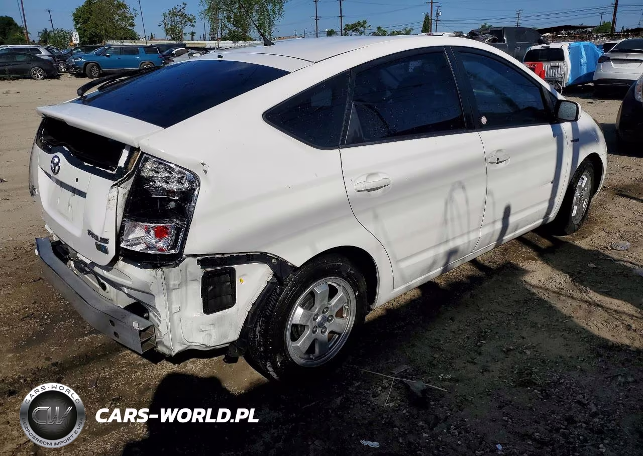 2008 Toyota Prius Base VIN:JTDKB20UX87715887 - 3