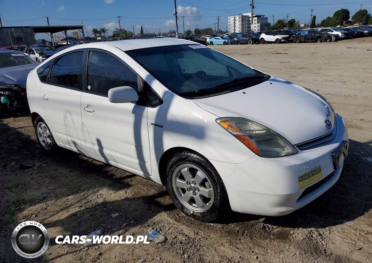 2008 Toyota Prius Base VIN:JTDKB20UX87715887 - 4