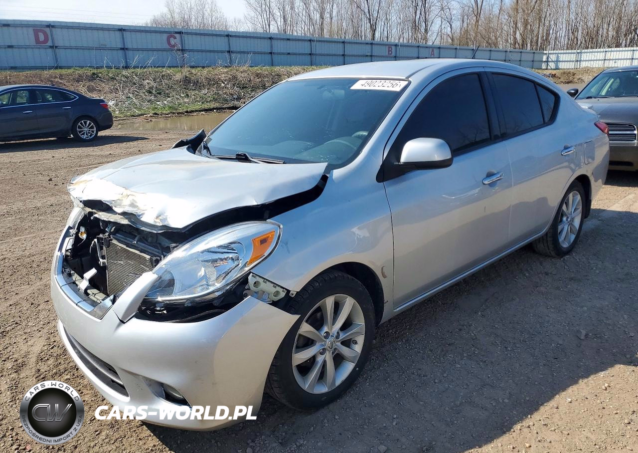 2014 Nissan Versa 1.6 S