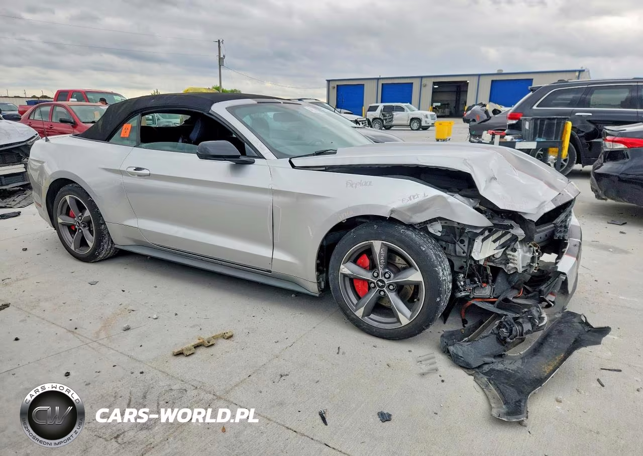 2015 Ford Mustang VIN:1FATP8EM5F5333198 - 4