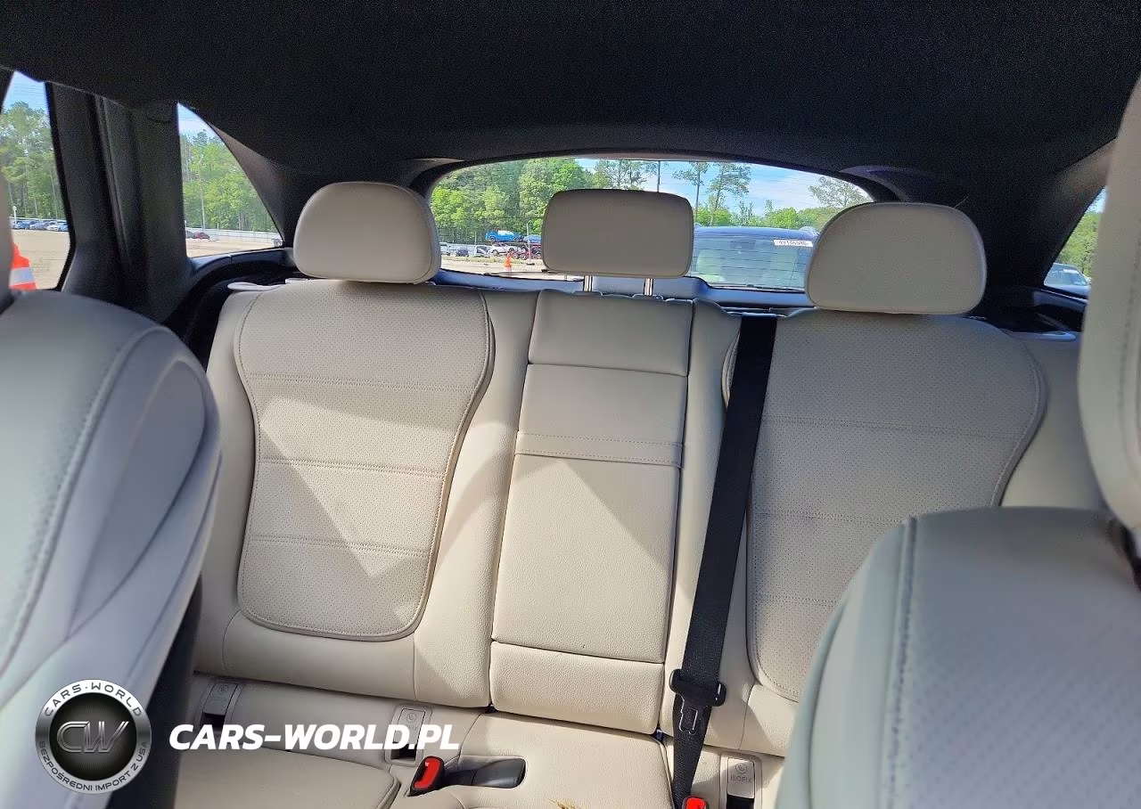2026 Mercedes-Benz Glc 300 VIN:W1NKM4GB4TF470196 - 10