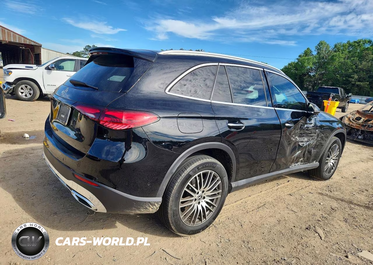 2026 Mercedes-Benz Glc 300 VIN:W1NKM4GB4TF470196 - 3