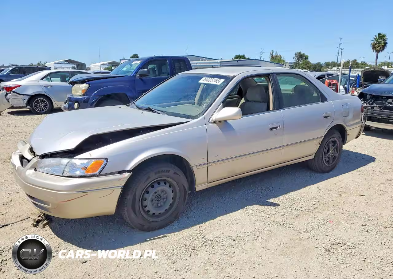1999 Toyota Camry Ce