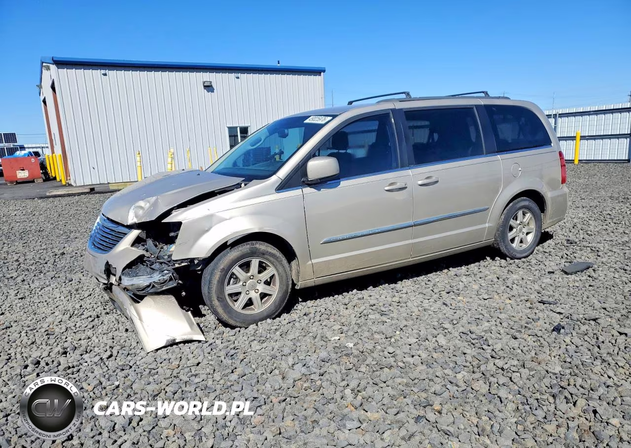 2012 Chrysler Town & Country Touring