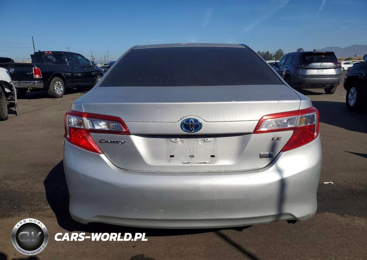 2014 Toyota Camry Hybrid Le VIN:4T1BD1FK5EU120786 - 6