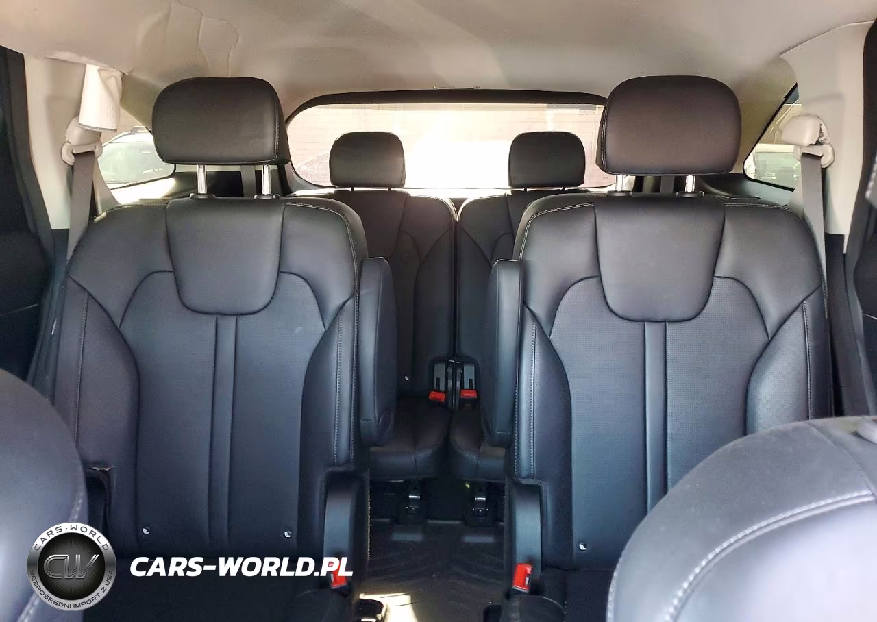 2025 Kia Sorento Plug-In Hybrid Ex VIN:KNDRJDJH0S5311014 - 10