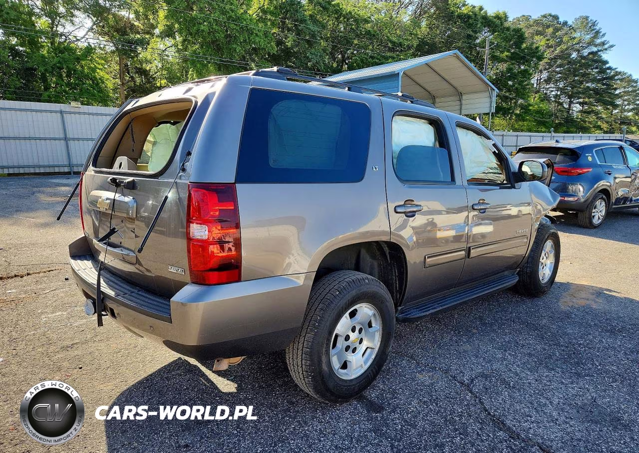 2011 Chevrolet Tahoe K1500 Lt VIN:1GNSKBE02BR373814 - 3