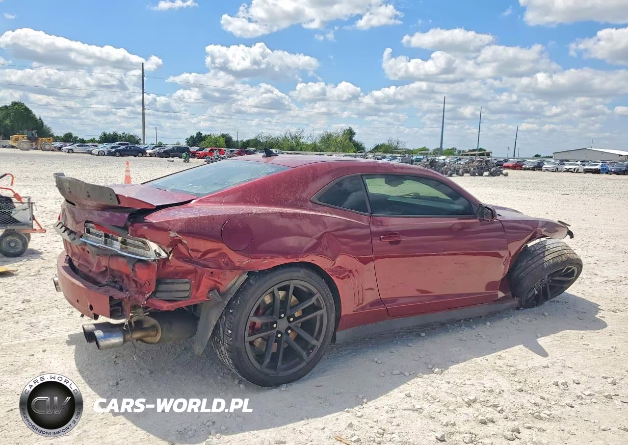 2011 Chevrolet Camaro 2Ss VIN:2G1FK1EJ4B9103919 - 3