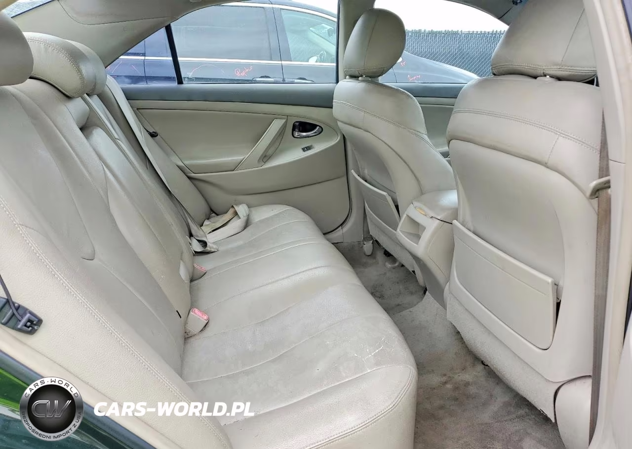 2010 Toyota Camry Le VIN:4T1BF3EK3AU528432 - 10