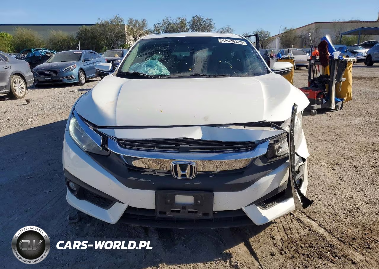 2017 Honda Civic Touring VIN:2HGFC1F92HH634187 - 5