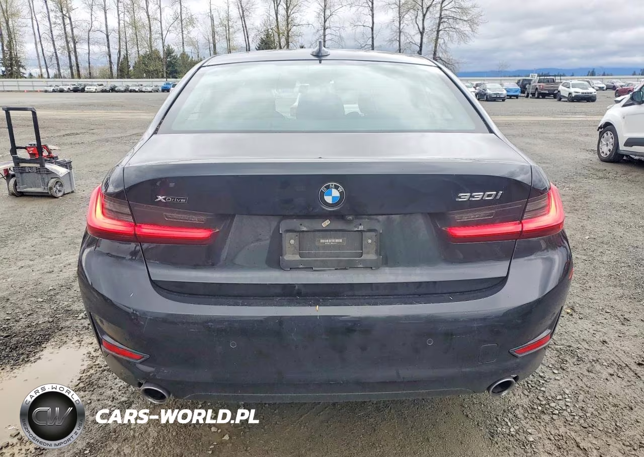 2019 BMW 330Xi VIN:WBA5R7C5XKAJ81677 - 6