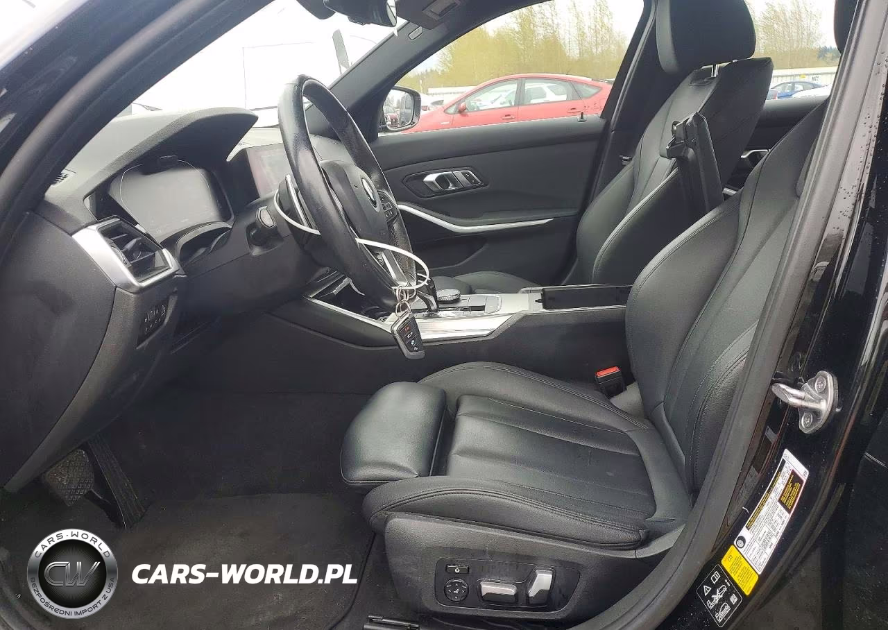 2019 BMW 330Xi VIN:WBA5R7C5XKAJ81677 - 7