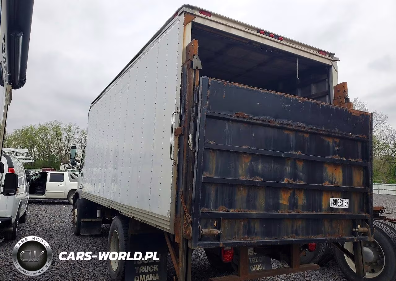 2006 Isuzu T7F Box Truck VIN:4GTL7F1376F700090 - 2