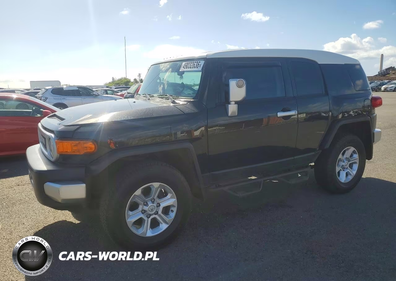 2011 Toyota Fj Cruiser Base
