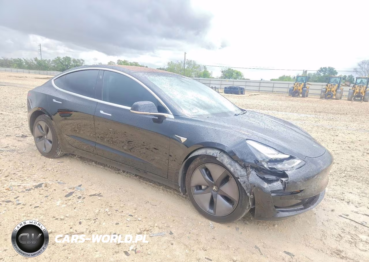 2019 Tesla Model 3 VIN:5YJ3E1EA0KF304651 - 4