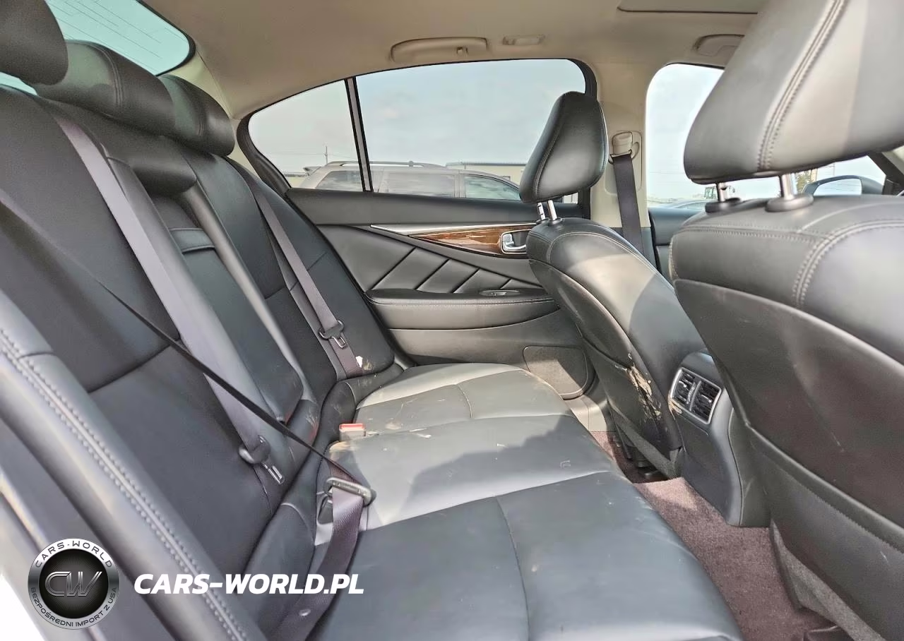 2019 Infiniti Q50 3.0T Luxe VIN:JN1EV7AR9KM554617 - 10
