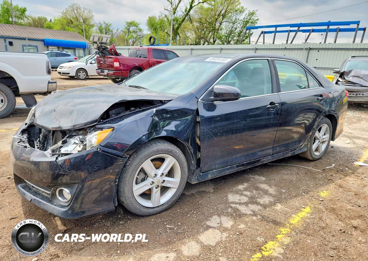 2012 Toyota Camry Se – zdjęcie 1 z 12