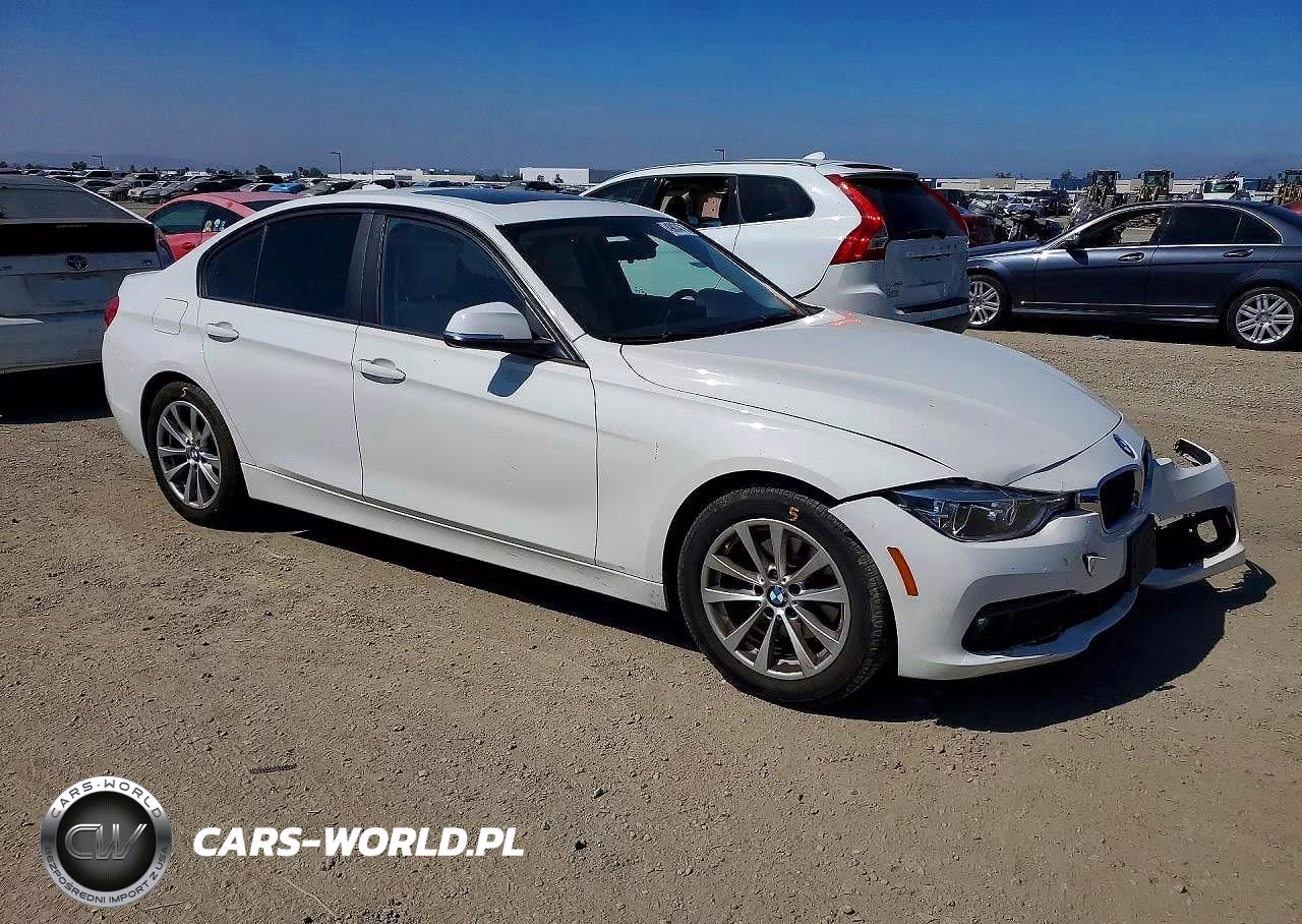 2018 BMW 320 I VIN:WBA8A9C5XJAH13348 - 4