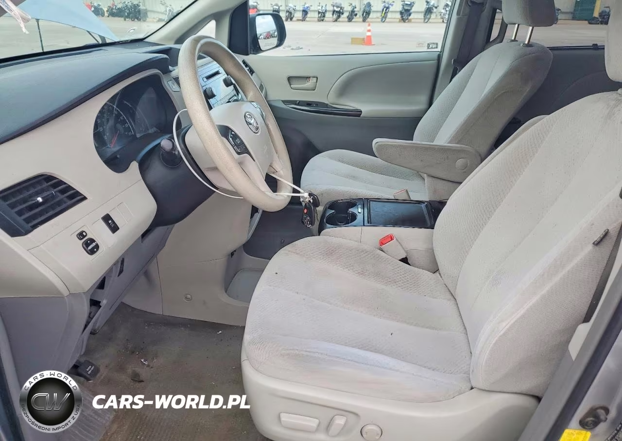 2012 Toyota Sienna Le 8-Passenger VIN:5TDKK3DC0CS193549 - 7