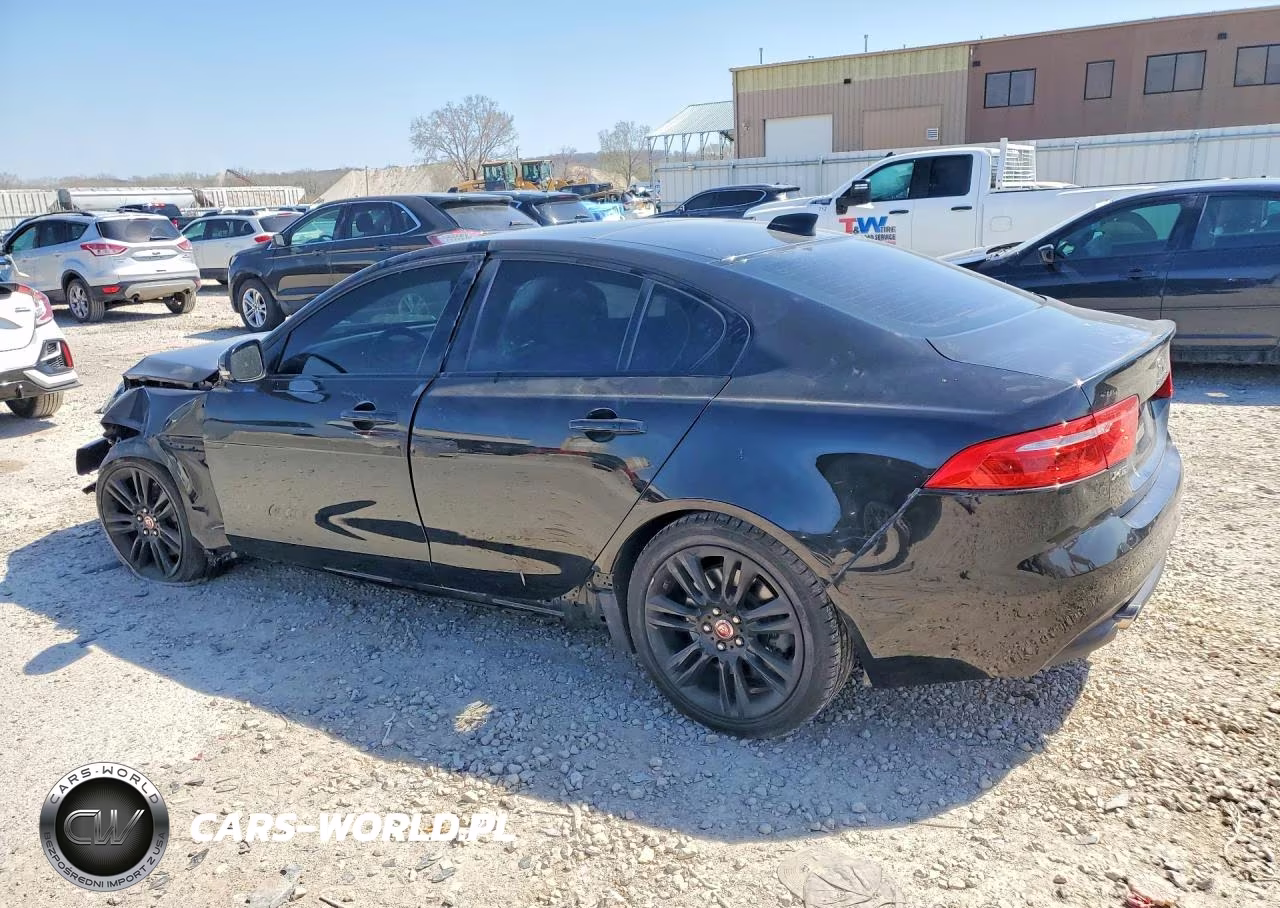 2017 Jaguar Xe Prestige VIN:SAJAE4BG9HA946824 - 2