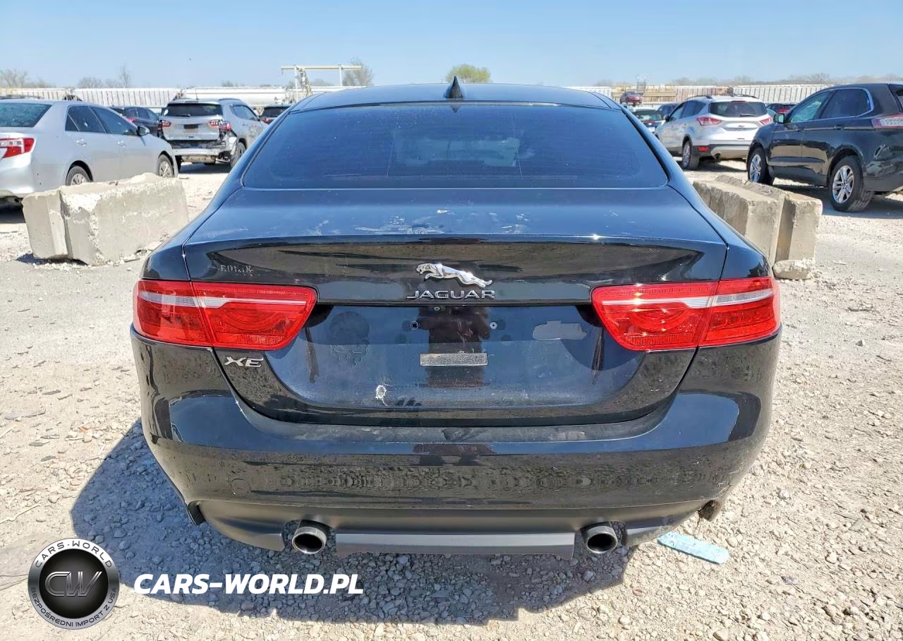 2017 Jaguar Xe Prestige VIN:SAJAE4BG9HA946824 - 6