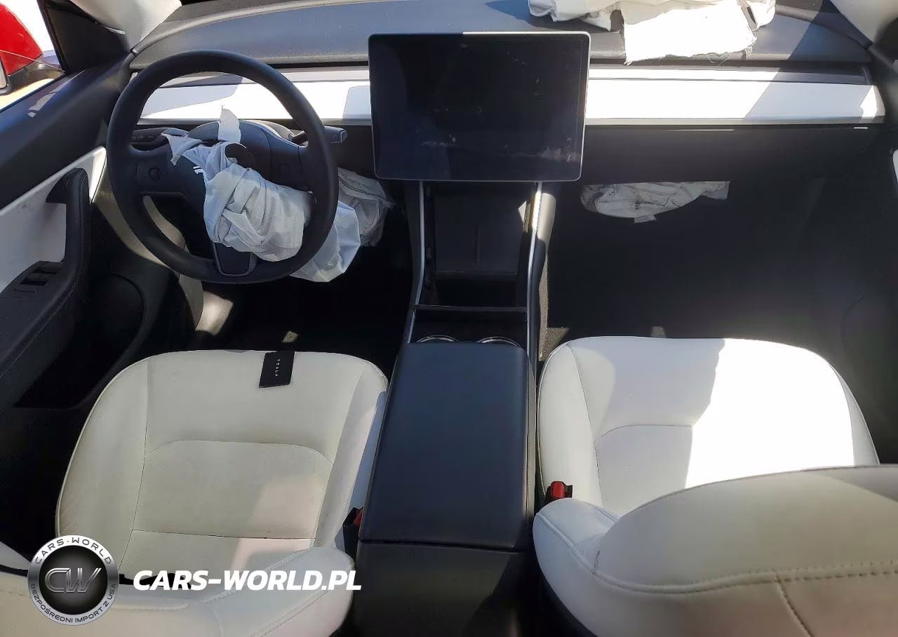 2021 Tesla Model Y VIN:5YJYGDEE0MF061334 - 8