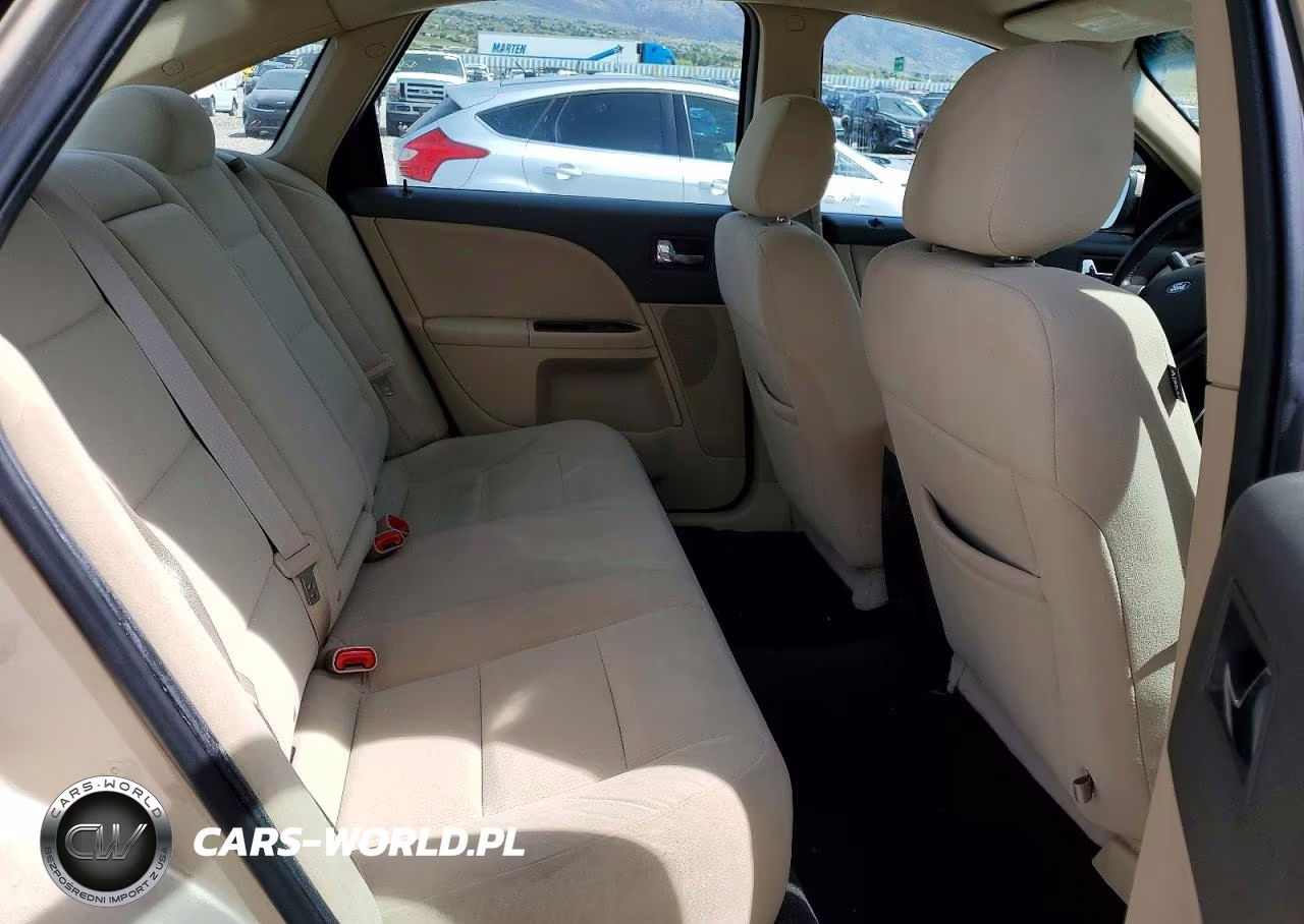 2008 Ford Taurus Sel VIN:1FAHP27W28G142119 - 10